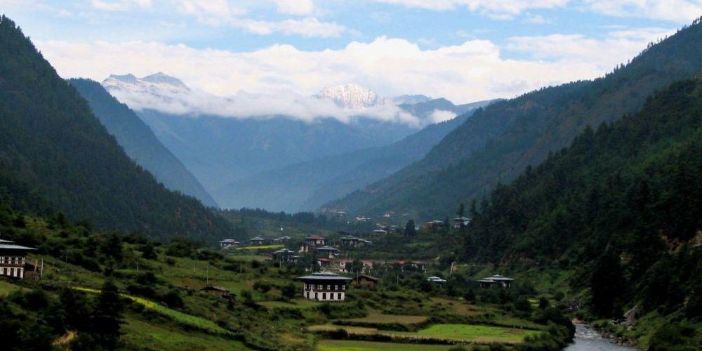 Carbon-negative Country